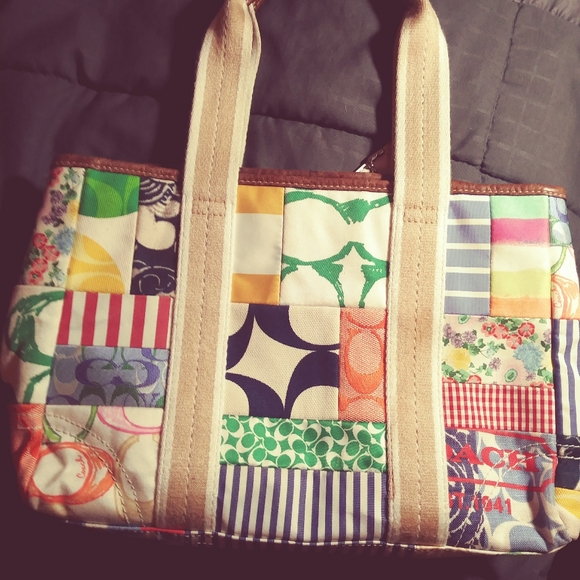 Coach Handbag - Picture 2 of 5